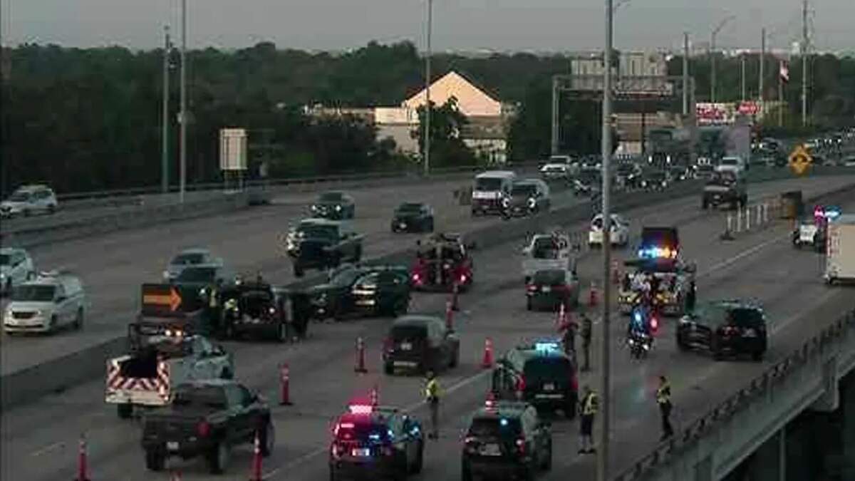 A large portion of southbound I-35 is closed from U.S. 183 into the downtown area in Austin because of police activity on Thursday morning, Aug. 13, 2026, Austin police said. Law enforcement reported that a Texas DPS trooper fatally shot a suspect after authorities chased a stolen Fort Worth EMS ambulance that rammed several civilian cars. A large portion of southbound I-35 is closed from U.S. 183 into the downtown area in Austin because of police activity on Thursday morning, Aug. 13, 2026, Austin police said. Law enforcement reported that a Texas DPS trooper fatally shot a suspect after authorities chased a stolen Fort Worth EMS ambulance that rammed several civilian cars.